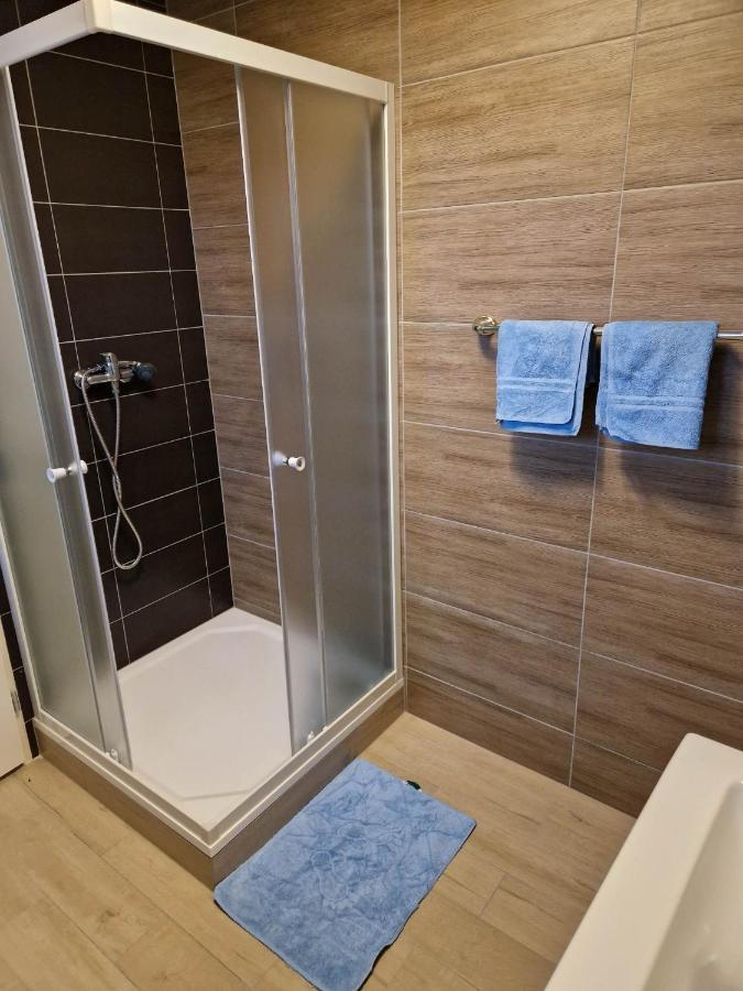 Penzion Dubi - Ruska 393 - 110 Екстериор снимка